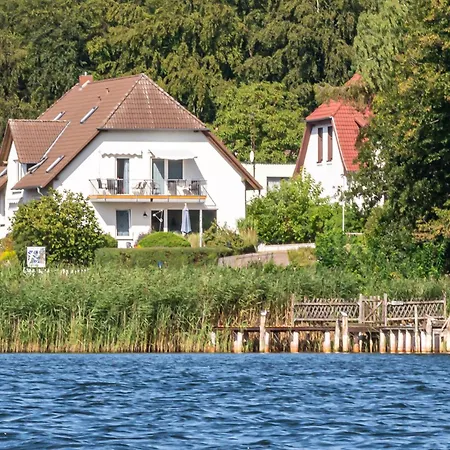 Strandhaus Malchow * Malchow (Mecklenburg-Vorpommern)
